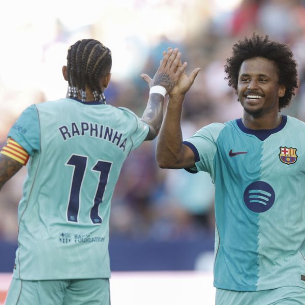 Gol de Adeyemi (Levante, 2 - Barcelona, 4)