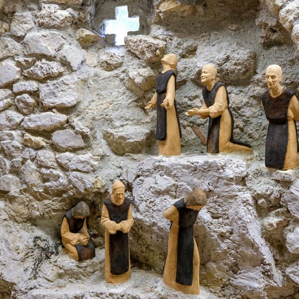 Les autres religions (4/5) "Dieu est entré en fraternité"