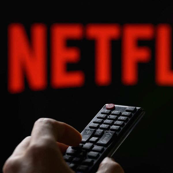 [Rediffusion] Netflix modifie le paysage médiatique francophone en lançant un abonnement avec publicité